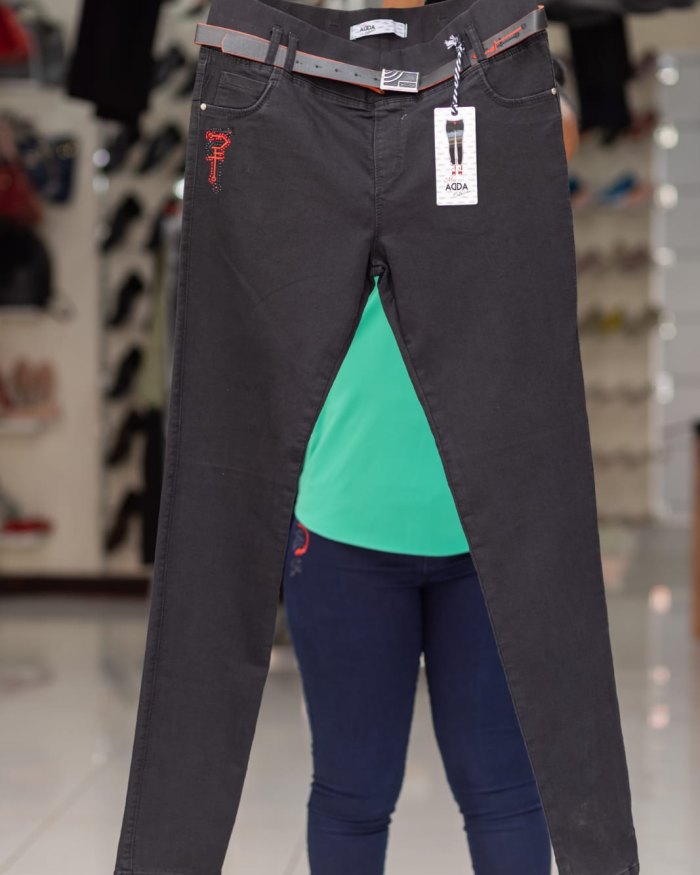 Ladies Jeans - Black - Size 42-54